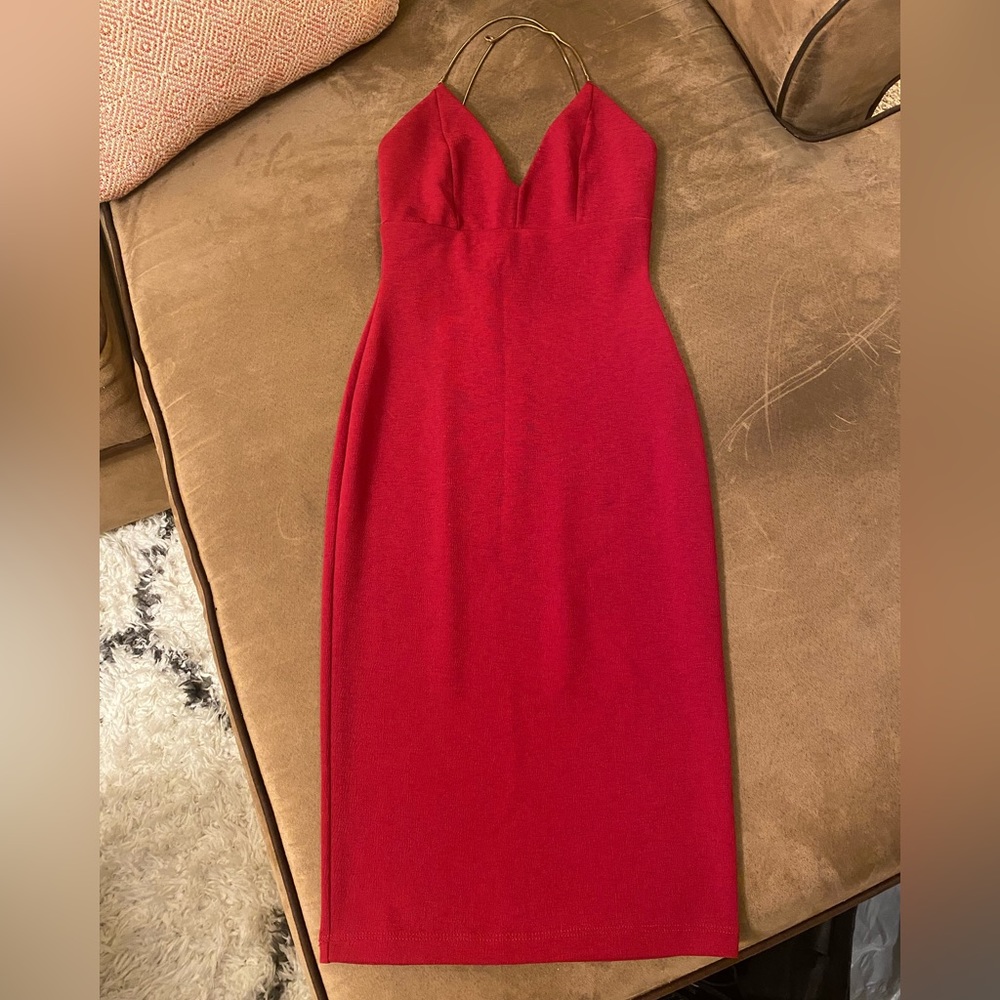 Women’s XS/S Red mid length body con dress